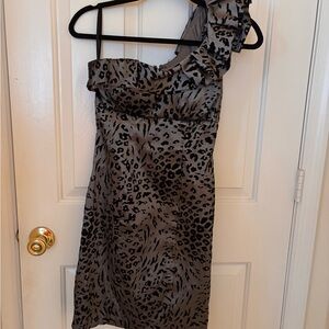 Snap One-Shoulder Animal Print Dress - Black and Gray